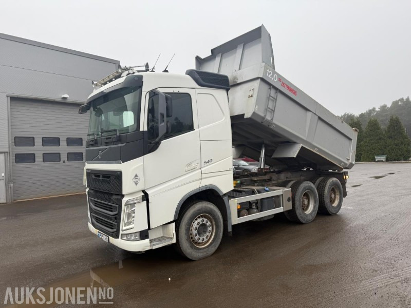 2015 VOLVO FH540 6X4 Euro6 TIPPBIL SERVICEHISTORIKK ZETTERBERG PÅBYGG. - Camion basculantă: Foto 1 2015 VOLVO FH540 6X4 Euro6 TIPPBIL SERVICEHISTORIKK ZETTERBERG PÅBYGG. - Camion basculantă: Foto 1