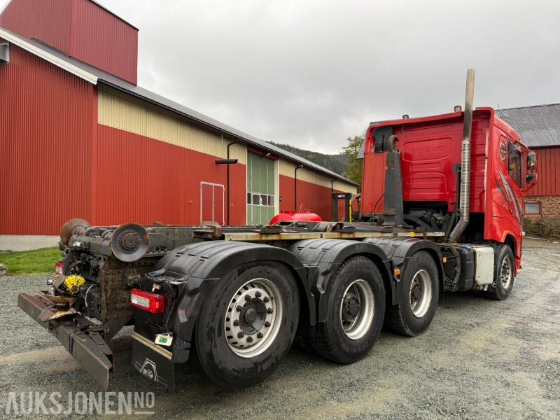 2015 Volvo FH16 650 8x4 med AJK Hydrolift krokløft og I-Shift - Camion cu cârlig: Foto 4 2015 Volvo FH16 650 8x4 med AJK Hydrolift krokløft og I-Shift - Camion cu cârlig: Foto 4