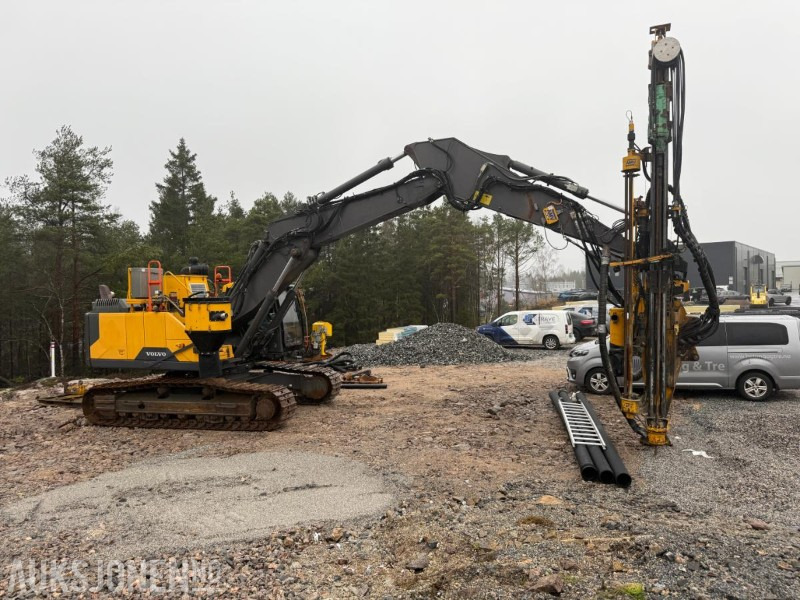 2016 VOLVO EC300EL BELTEGRAVER M/BORTÅRN - SERVICEHISTORIKK - ENGCON TILTROTATOR - MASKINSTYRING - SENTRALSMØRING. - Excavator: Foto 2 2016 VOLVO EC300EL BELTEGRAVER M/BORTÅRN - SERVICEHISTORIKK - ENGCON TILTROTATOR - MASKINSTYRING - SENTRALSMØRING. - Excavator: Foto 2