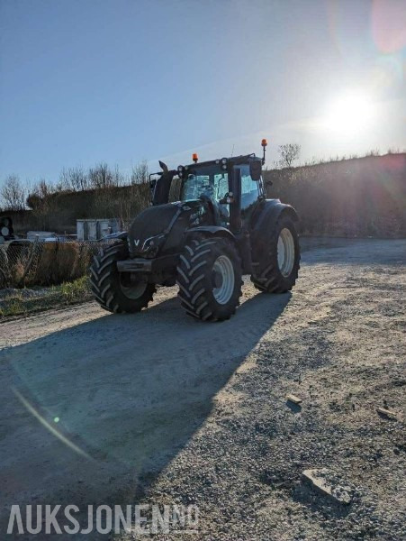 2018 Valtra T234 7565 timer 4X4 Eu-ok - Tractor agricol: Foto 1 2018 Valtra T234 7565 timer 4X4 Eu-ok - Tractor agricol: Foto 1