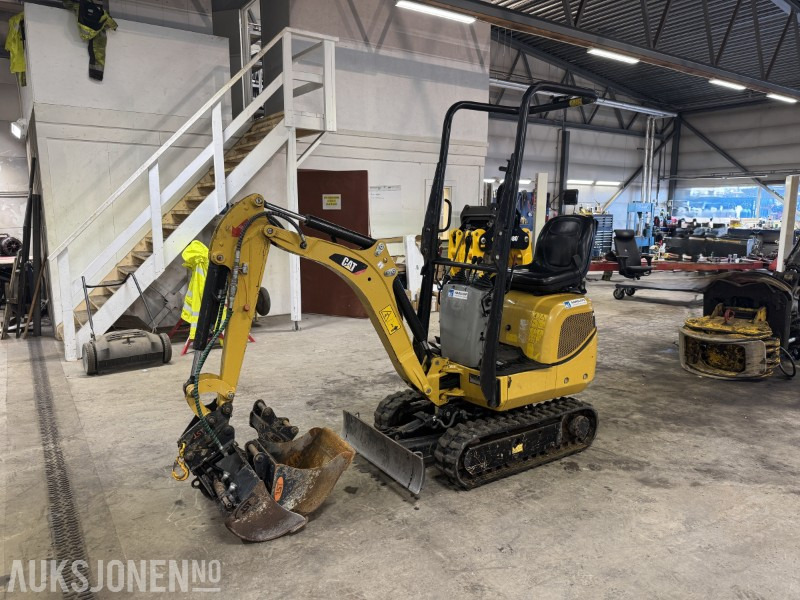 2020 Cat 300.9D minigraver - Svingbar bom - 3 skuffer - Mini excavator: Foto 1 2020 Cat 300.9D minigraver - Svingbar bom - 3 skuffer - Mini excavator: Foto 1