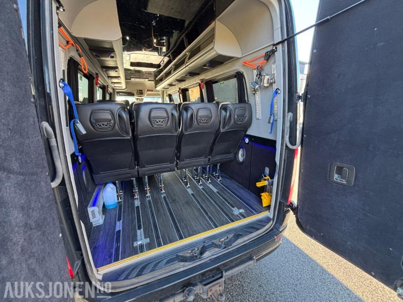 2021 MERCEDES-BENZ SPRINTER ILE AUTOMOTIVE 519 3.0 V6 DIESEL 16+1SETER. AUTOMAT. WEBASTO. HENGERFESTE - Microbuz, Transport persoane: Foto 5 2021 MERCEDES-BENZ SPRINTER ILE AUTOMOTIVE 519 3.0 V6 DIESEL 16+1SETER. AUTOMAT. WEBASTO. HENGERFESTE - Microbuz, Transport persoane: Foto 5