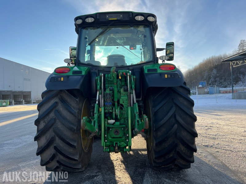 2022 John Deere 6130R Q5 frontlaster - Tractor agricol: Foto 4 2022 John Deere 6130R Q5 frontlaster - Tractor agricol: Foto 4