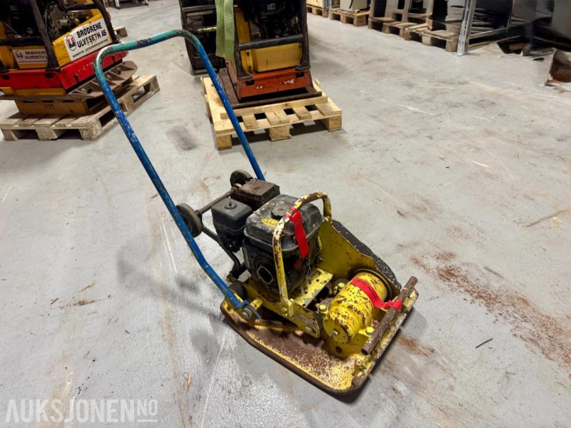 Ammann AVP 1850 – Vibroplate - Echipamente de constructii: Foto 2 Ammann AVP 1850 – Vibroplate - Echipamente de constructii: Foto 2