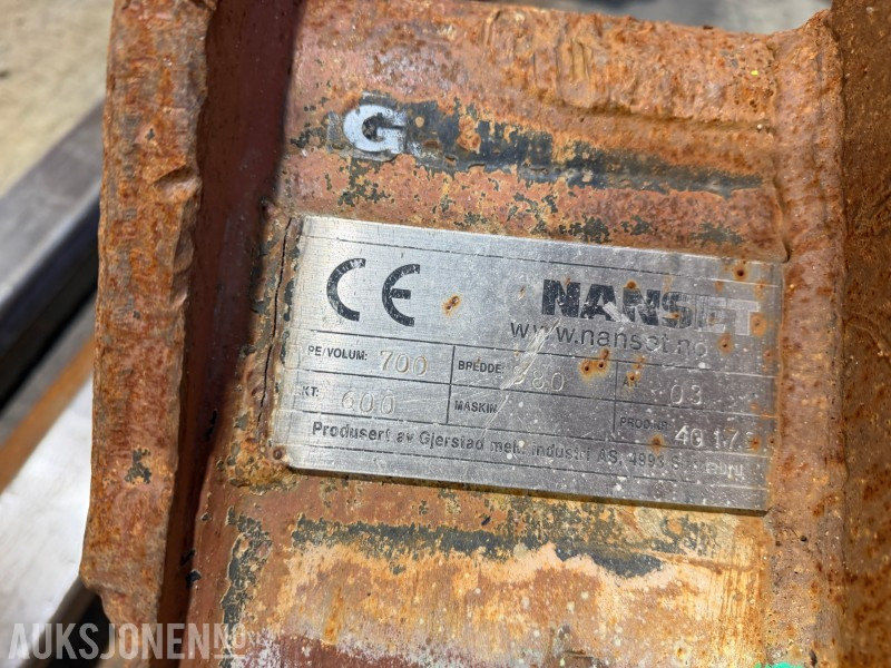 2003 Gjerstad Graveskuff - S70 - 700 L – Bredde 980 mm – Selges som den står - Ataşament pentru Utilaje constructii: Foto 5 2003 Gjerstad Graveskuff - S70 - 700 L – Bredde 980 mm – Selges som den står - Ataşament pentru Utilaje constructii: Foto 5