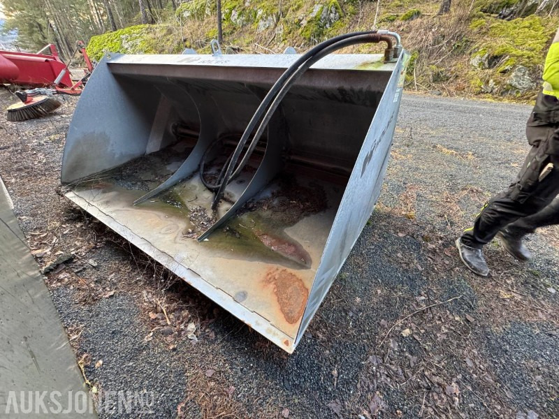 2015 Holms SB-2.4 strøskuffe - Ataşament pentru Utilaje constructii: Foto 4 2015 Holms SB-2.4 strøskuffe - Ataşament pentru Utilaje constructii: Foto 4