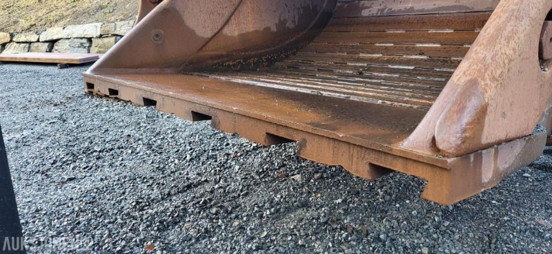 Ataşament pentru Utilaje constructii 2023 Klepp Mek Graveskuffe 8000L med KM5-feste: Foto 13 Ataşament pentru Utilaje constructii 2023 Klepp Mek Graveskuffe 8000L med KM5-feste: Foto 13