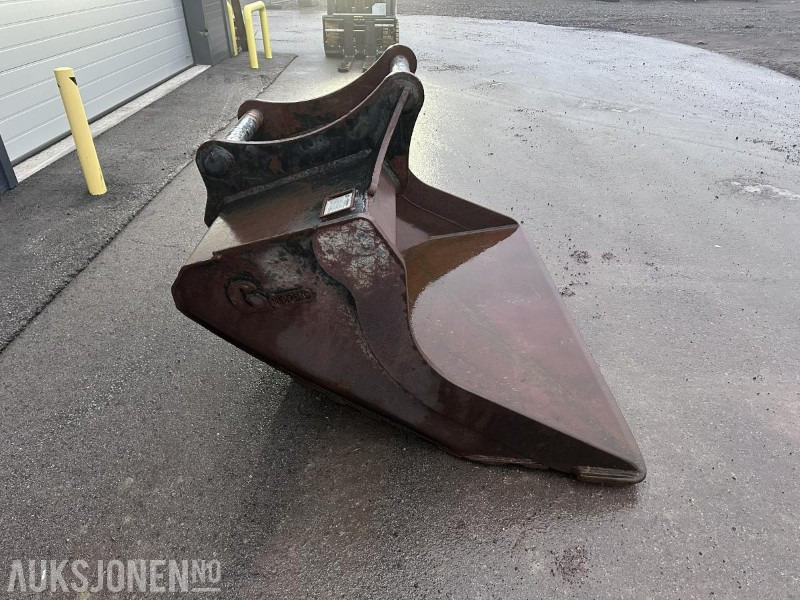 Götene Pusskuff 1650L, S80 - Ataşament pentru Utilaje constructii: Foto 5 Götene Pusskuff 1650L, S80 - Ataşament pentru Utilaje constructii: Foto 5