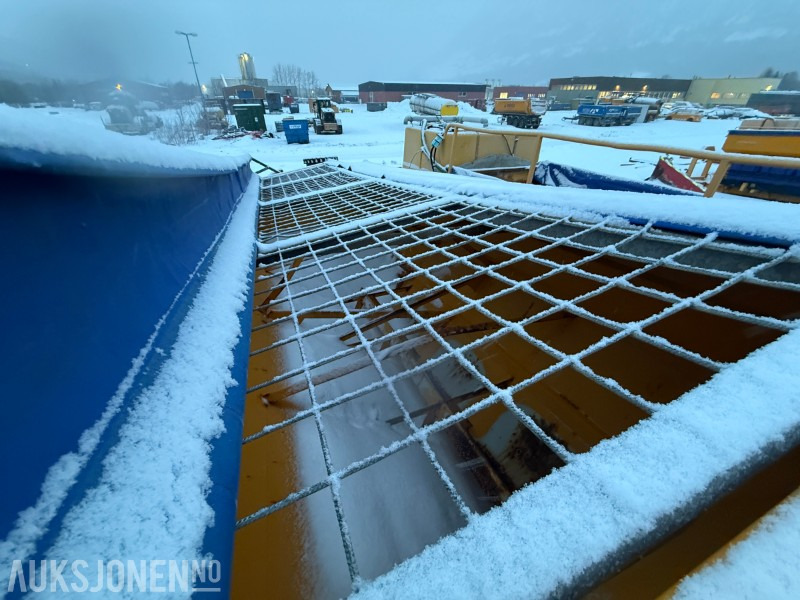 2018 Schmidt Stratos B120-42 VCLN-490 Lava spreder på krokramme. - Camion: Foto 3 2018 Schmidt Stratos B120-42 VCLN-490 Lava spreder på krokramme. - Camion: Foto 3