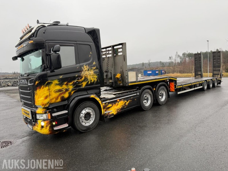2015 Scania R580 TUNGTREKKER M/MASKINHENGER 6X4 SERVICEHISTORIKK EURO-6 581HK. - Cap tractor: Foto 1 2015 Scania R580 TUNGTREKKER M/MASKINHENGER 6X4 SERVICEHISTORIKK EURO-6 581HK. - Cap tractor: Foto 1