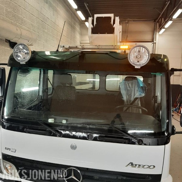 2006 Mercedes-Benz 1223/36AT LIFT BIL NYLIG EU OK OG sertifisert Arbeidshøyde 17m - Maşina comunala: Foto 3 2006 Mercedes-Benz 1223/36AT LIFT BIL NYLIG EU OK OG sertifisert Arbeidshøyde 17m - Maşina comunala: Foto 3