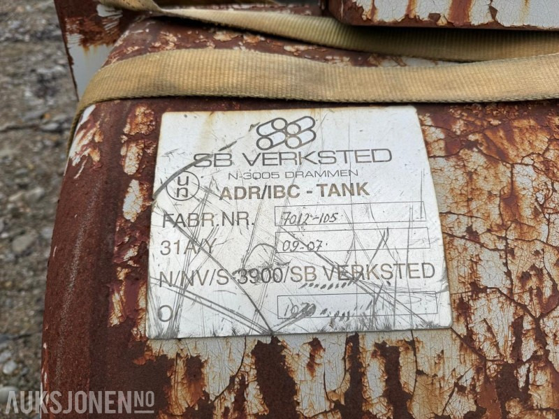 Sb dieseltank - Echipamente de constructii: Foto 5 Sb dieseltank - Echipamente de constructii: Foto 5