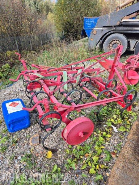 1970 Plog 2 skjærs - ingen minstepris - Utilaje agricole: Foto 5 1970 Plog 2 skjærs - ingen minstepris - Utilaje agricole: Foto 5