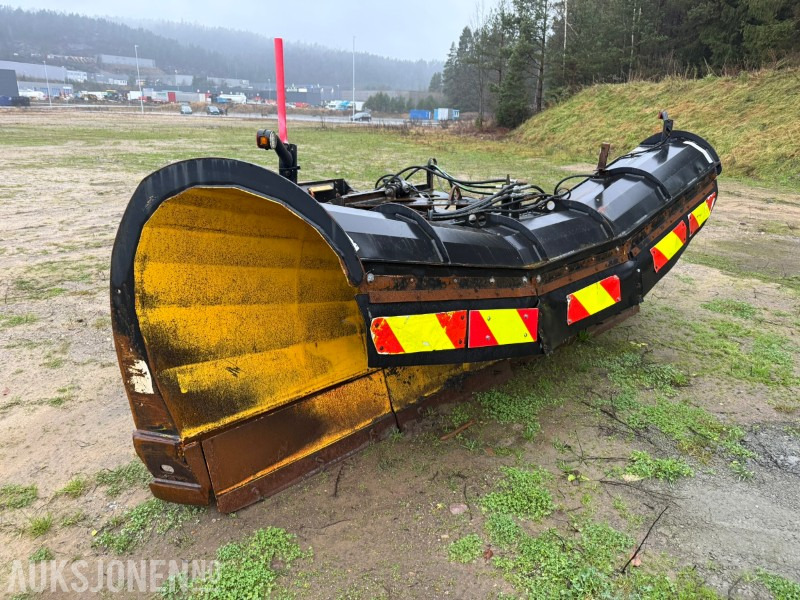 2006 Tellefsdal K70S 3700 Diagonalplog / Slaps / Paralellogram - Utilaje agricole: Foto 3 2006 Tellefsdal K70S 3700 Diagonalplog / Slaps / Paralellogram - Utilaje agricole: Foto 3