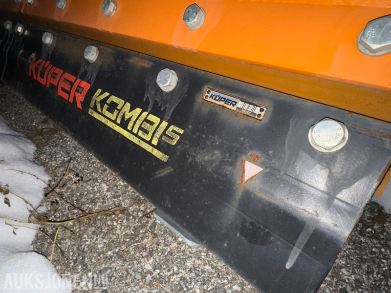 2018 Schmidt MS 27 C snøplog /brøyteskjær - Hydraylisk sving - Bredde 2700 mm - Trepunkts feste - Slepesko - Parkeringsstativ - Utilaje agricole: Foto 4 2018 Schmidt MS 27 C snøplog /brøyteskjær - Hydraylisk sving - Bredde 2700 mm - Trepunkts feste - Slepesko - Parkeringsstativ - Utilaje agricole: Foto 4