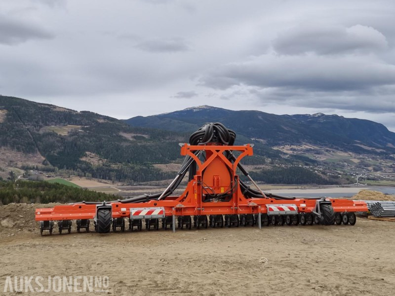 Gjødselnedfeller - Utilaje agricole: Foto 2 Gjødselnedfeller - Utilaje agricole: Foto 2