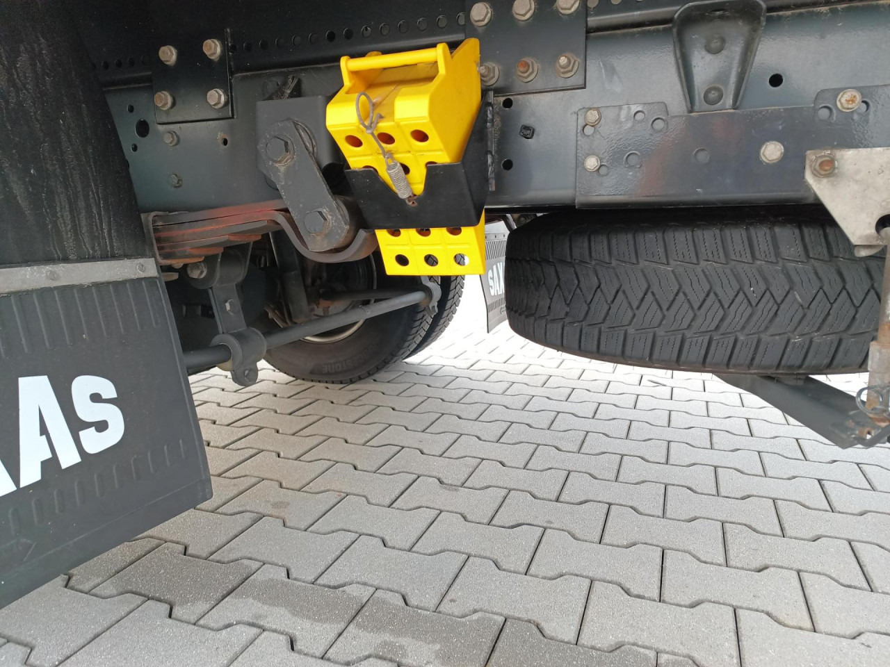 IVECO Daily 70C18A8 - Autoutilitară box: Foto 4 IVECO Daily 70C18A8 - Autoutilitară box: Foto 4