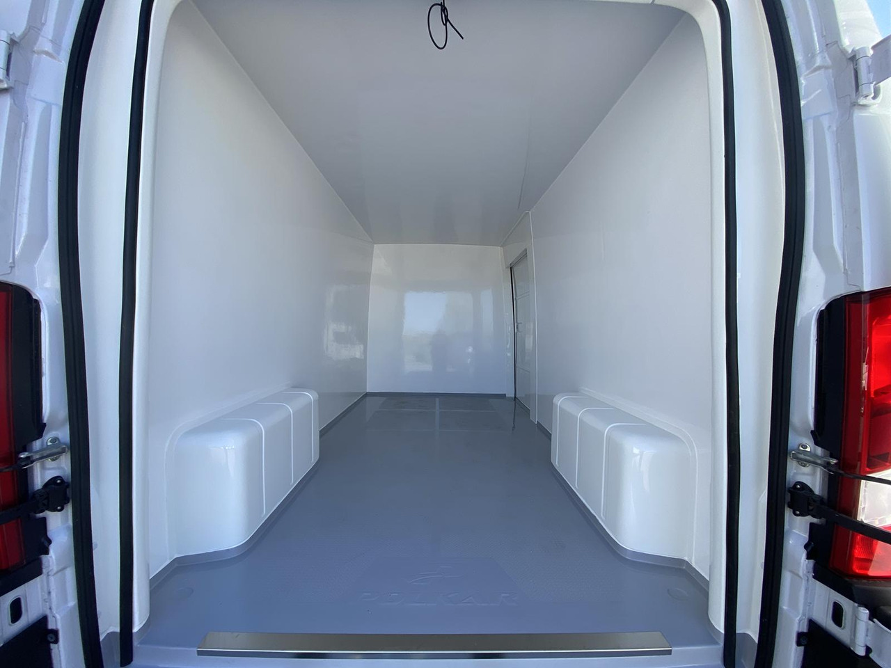 FIAT DUCATO L3H2 140PS | TIEFKÜHLFAHRZEUG -20C + KONVEKTA TK 4022 12V-230V - Autoutilitară frigorifica: Foto 4 FIAT DUCATO L3H2 140PS | TIEFKÜHLFAHRZEUG -20C + KONVEKTA TK 4022 12V-230V - Autoutilitară frigorifica: Foto 4