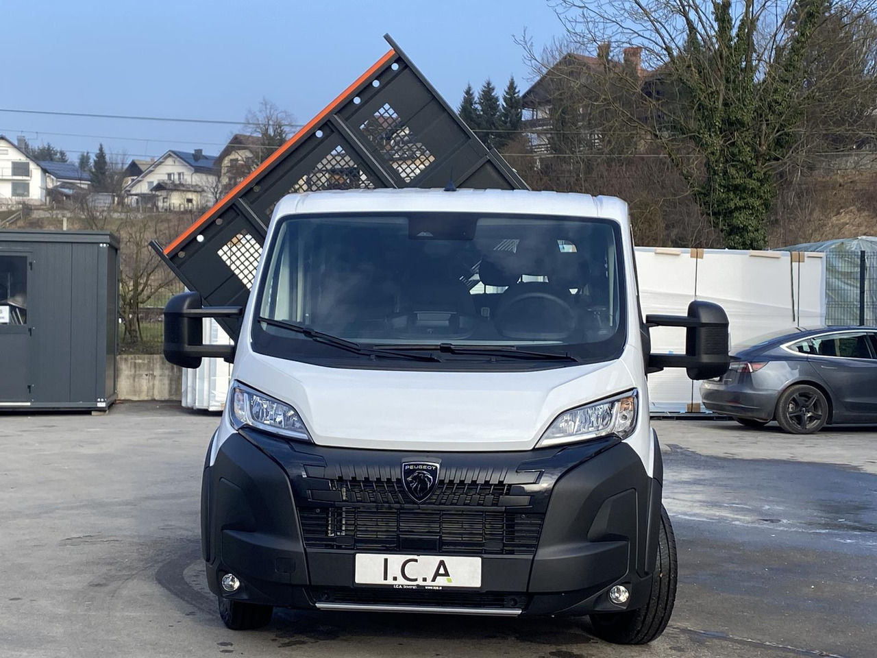 PEUGEOT BOXER L4 DOKA 180 PS | SCATTOLINI DREISEITENKIPPER 3150MM - Autoutilitară basculantă, Autoutilitară cabină dublă: Foto 3 PEUGEOT BOXER L4 DOKA 180 PS | SCATTOLINI DREISEITENKIPPER 3150MM - Autoutilitară basculantă, Autoutilitară cabină dublă: Foto 3