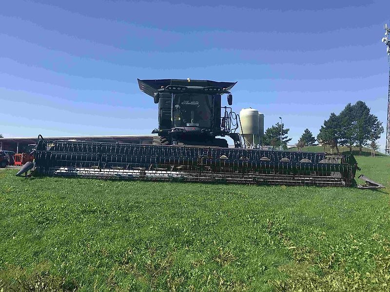 Massey Ferguson IDEAL 8 PL - Combină de recoltat cereale: Foto 4 Massey Ferguson IDEAL 8 PL - Combină de recoltat cereale: Foto 4