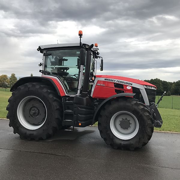 Massey Ferguson MF 8S.305 Exclusive - Tractor agricol: Foto 1 Massey Ferguson MF 8S.305 Exclusive - Tractor agricol: Foto 1