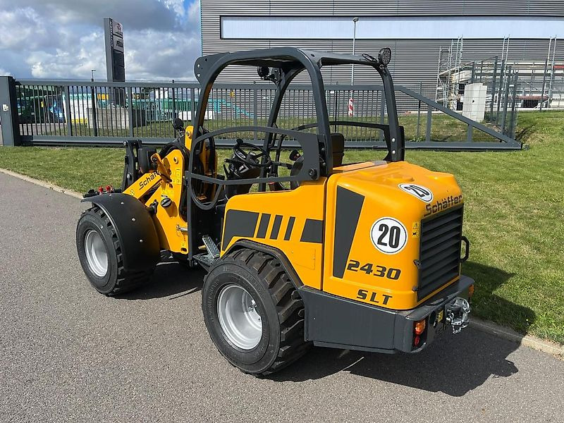 Schäffer 2430 SLT - Încărcător frontal pe pneuri: Foto 2 Schäffer 2430 SLT - Încărcător frontal pe pneuri: Foto 2