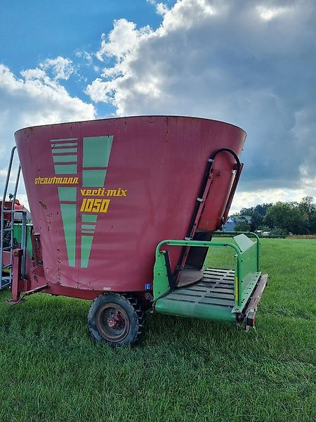 Strautmann Verti-Mix 1050 - Remorcă distribuit furaje: Foto 3 Strautmann Verti-Mix 1050 - Remorcă distribuit furaje: Foto 3