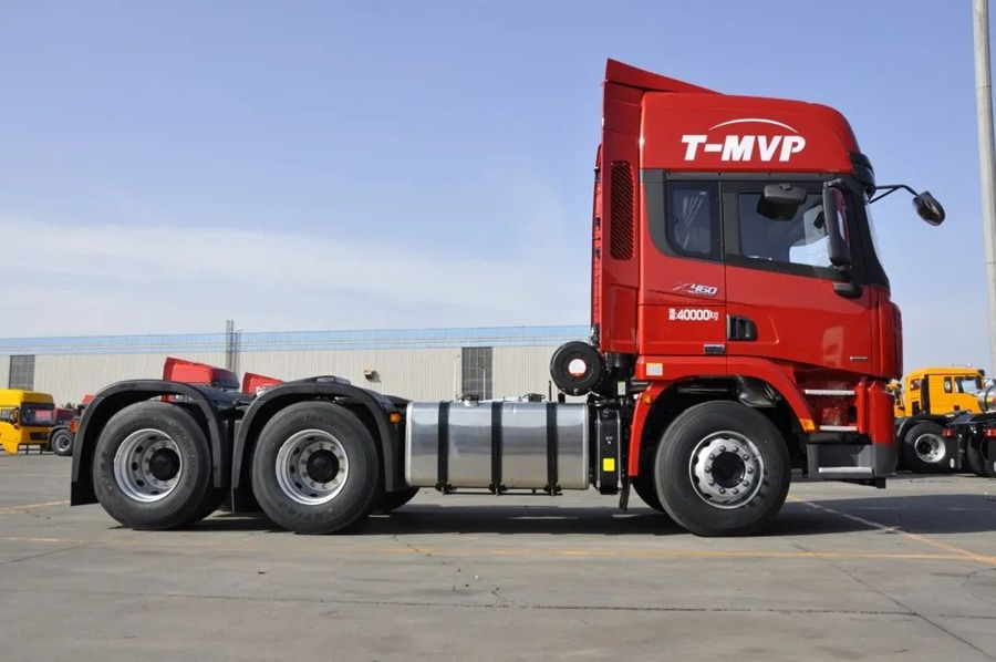 Shacman New or Used (6*4) ,(8*2) (8*4)Semi Truck Head Tractor Head Tipper Head - Cap tractor: Foto 2 Shacman New or Used (6*4) ,(8*2) (8*4)Semi Truck Head Tractor Head Tipper Head - Cap tractor: Foto 2