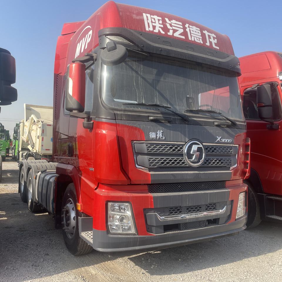 Shacman Slightly Used X3000 X5000 (6*4) Semi Truck Head Tractor Head Tipper Head - Cap tractor: Foto 1 Shacman Slightly Used X3000 X5000 (6*4) Semi Truck Head Tractor Head Tipper Head - Cap tractor: Foto 1