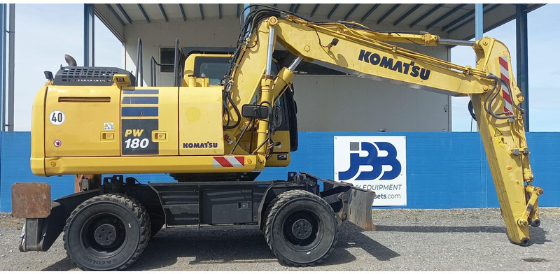 Komatsu PW180-10 - Excavator pe roţi: Foto 2 Komatsu PW180-10 - Excavator pe roţi: Foto 2