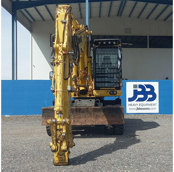 Komatsu PW180-10 în leasing Komatsu PW180-10: Foto 7 Komatsu PW180-10 în leasing Komatsu PW180-10: Foto 7