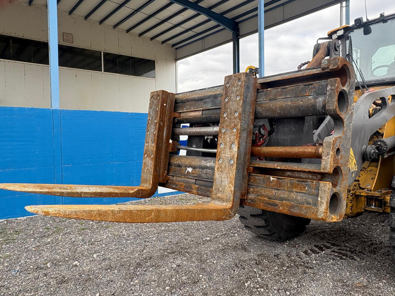 Volvo L70H - Încărcător frontal pe pneuri: Foto 5 Volvo L70H - Încărcător frontal pe pneuri: Foto 5