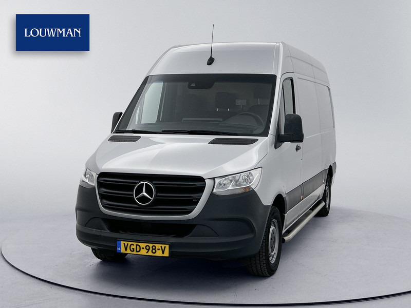 Mercedes-Benz Sprinter 316 2.2 CDI L2H2 Inrichting Navigatie Camera 220v omvormer Geveerde stoel - Dubă: Foto 2 Mercedes-Benz Sprinter 316 2.2 CDI L2H2 Inrichting Navigatie Camera 220v omvormer Geveerde stoel - Dubă: Foto 2