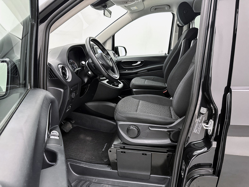 Mercedes-Benz Vito 119 CDI Lang DC 2x schuifdeur Dubbele cabine Navigatie Trekhaak Climate control Sidebars - Autoutilitară compactă, Autoutilitară cabină dublă: Foto 5 Mercedes-Benz Vito 119 CDI Lang DC 2x schuifdeur Dubbele cabine Navigatie Trekhaak Climate control Sidebars - Autoutilitară compactă, Autoutilitară cabină dublă: Foto 5