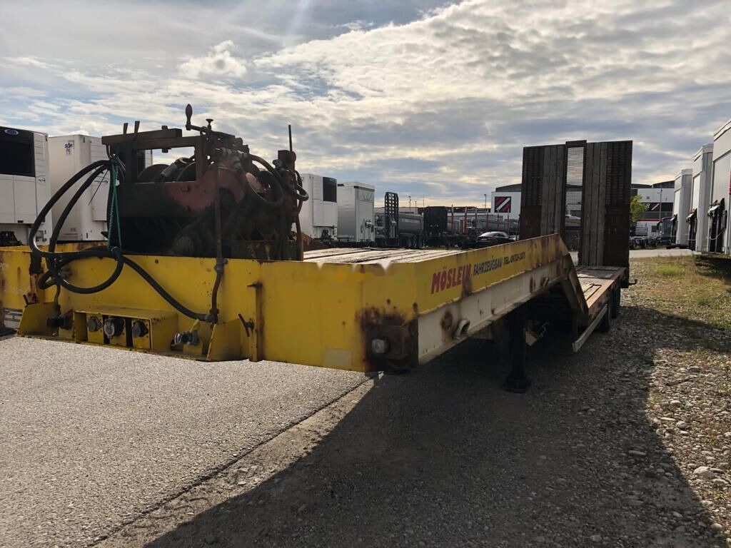 Faymonville MOESLEIN - Semiremorcă transport agabaritic: Foto 2 Faymonville MOESLEIN - Semiremorcă transport agabaritic: Foto 2