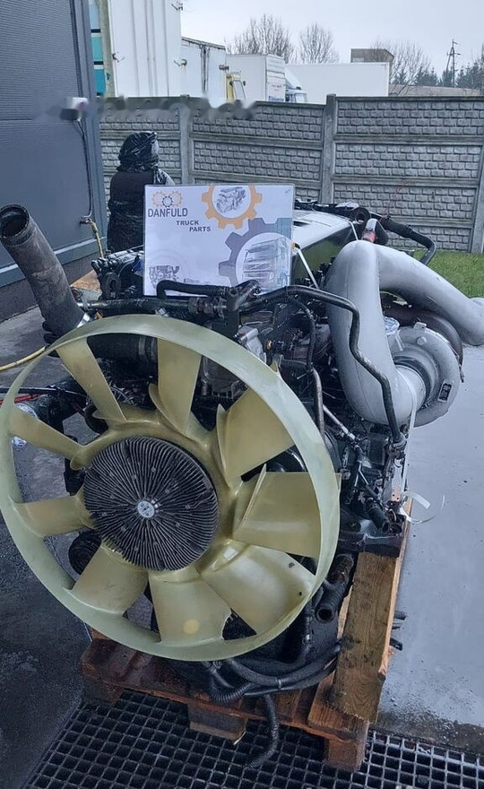 IVECO Cursor 11 F3GE611B truck - Motor pentru Camion: Foto 1 IVECO Cursor 11 F3GE611B truck - Motor pentru Camion: Foto 1