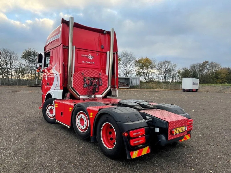 DAF XF 530 Twensteer Special interior. Full Air suspension Hydr. system - Cap tractor: Foto 5 DAF XF 530 Twensteer Special interior. Full Air suspension Hydr. system - Cap tractor: Foto 5