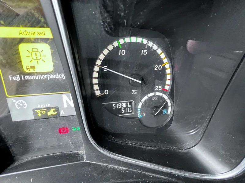 Cap tractor Mercedes-Benz Actros 1843 Special Interior. Air / Air suspension. Euro 6: Foto 13 Cap tractor Mercedes-Benz Actros 1843 Special Interior. Air / Air suspension. Euro 6: Foto 13