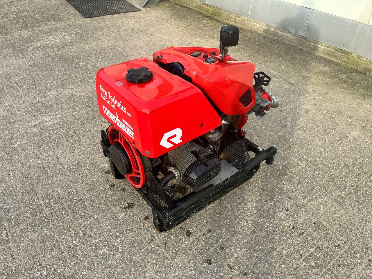 Rosenbauer FP 8/8 - Pompă de apă: Foto 1 Rosenbauer FP 8/8 - Pompă de apă: Foto 1