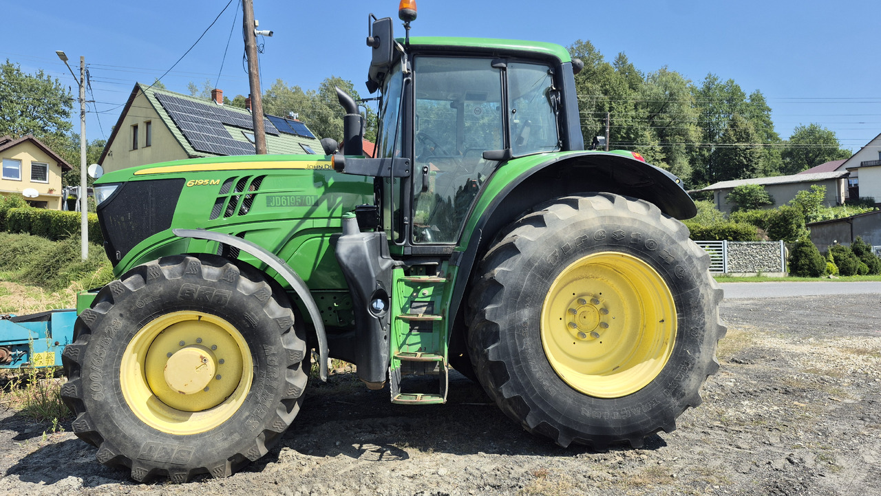 JOHN DEERE 6195M - Tractor agricol: Foto 3 JOHN DEERE 6195M - Tractor agricol: Foto 3