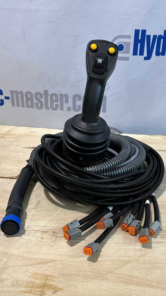 Set Scanreco RC400 with Walvoil DPX100 Liebherr, PM Group, Effer, Hiab - Remorcă forestieră: Foto 2 Set Scanreco RC400 with Walvoil DPX100 Liebherr, PM Group, Effer, Hiab - Remorcă forestieră: Foto 2