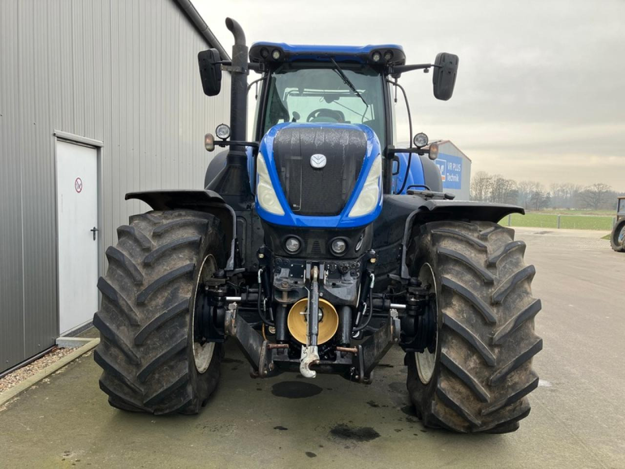 New Holland T7.315 - Tractor agricol: Foto 4 New Holland T7.315 - Tractor agricol: Foto 4