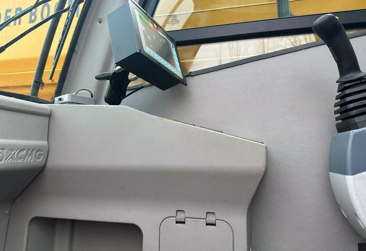 XCMG - Automacara: Foto 5 XCMG - Automacara: Foto 5