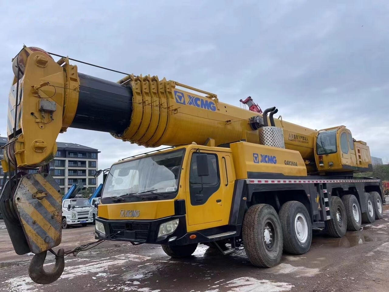 XCMG QAY260A 206T 260ton - Automacara: Foto 2 XCMG QAY260A 206T 260ton - Automacara: Foto 2