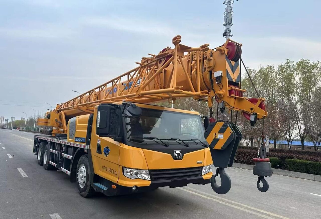 XCMG XCT25 - Automacara: Foto 1 XCMG XCT25 - Automacara: Foto 1