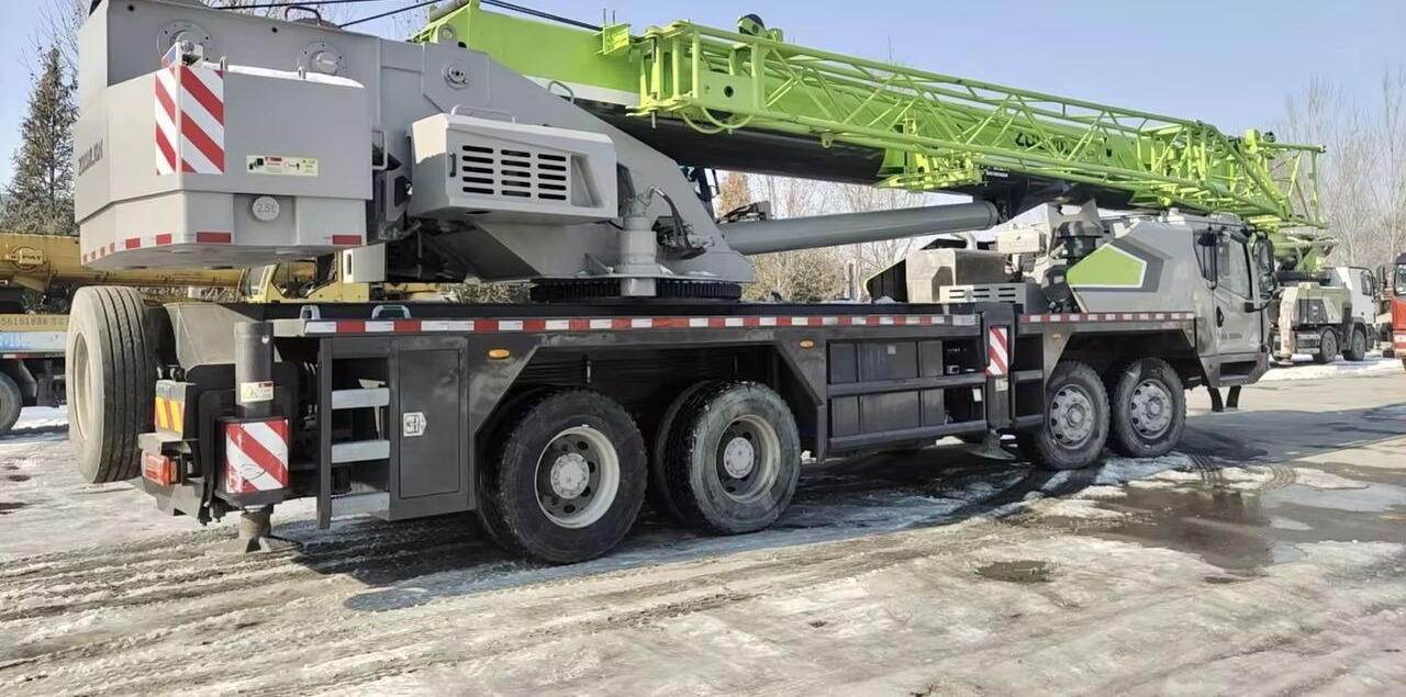 Zoomlion ZTC350 ZTC250 ZTC550 ZTC1000 - Automacara: Foto 3 Zoomlion ZTC350 ZTC250 ZTC550 ZTC1000 - Automacara: Foto 3