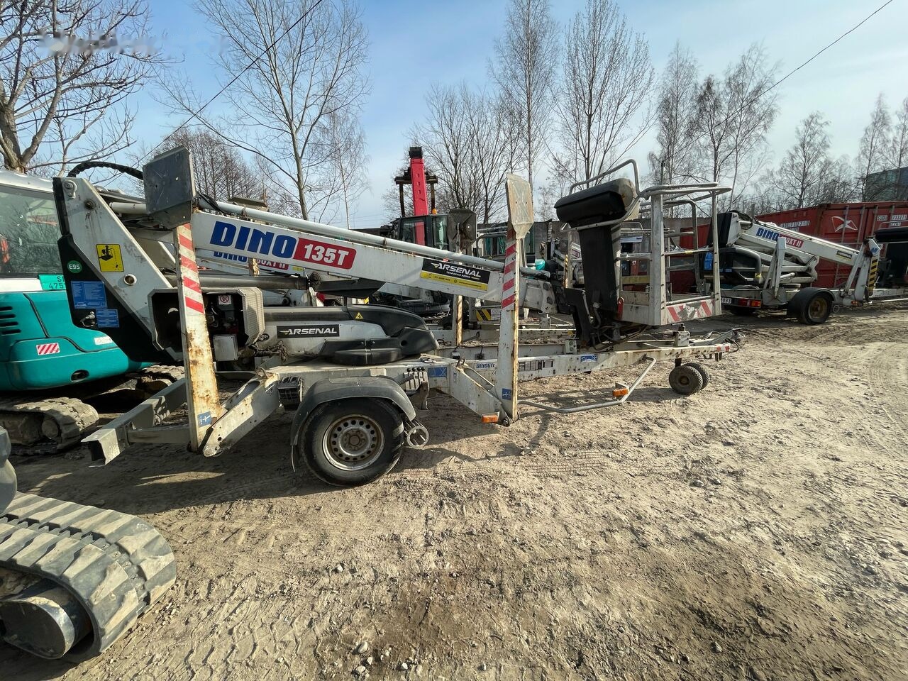 Dino 135T - Nacela articulata: Foto 1 Dino 135T - Nacela articulata: Foto 1