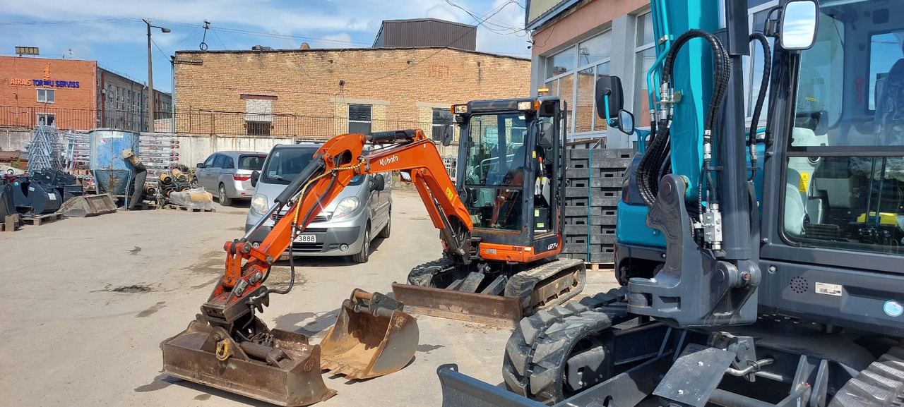 Kubota U27-4 HI - Mini excavator: Foto 5 Kubota U27-4 HI - Mini excavator: Foto 5