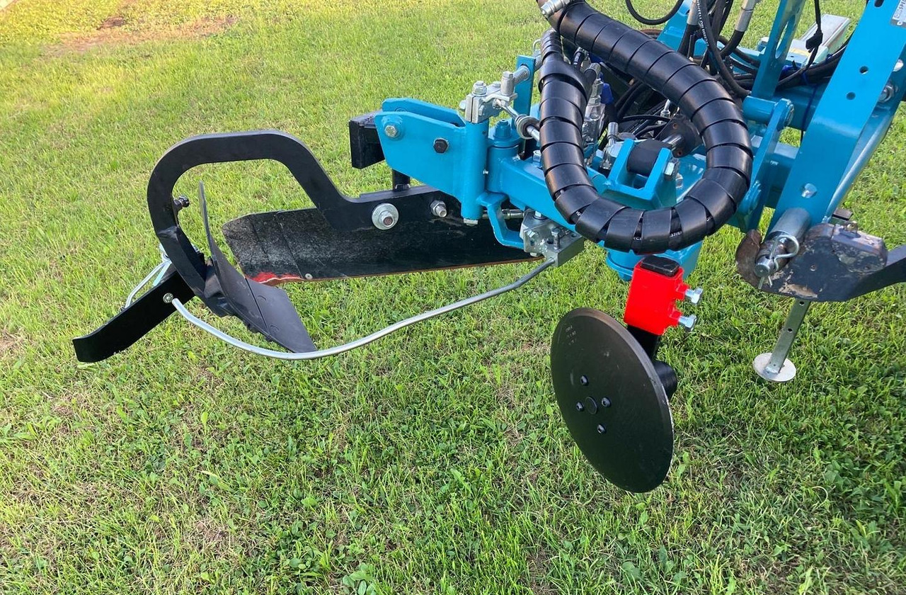 Interceppo Spedo Eco Iseo - Maşină pentru prelucrarea solului: Foto 5 Interceppo Spedo Eco Iseo - Maşină pentru prelucrarea solului: Foto 5