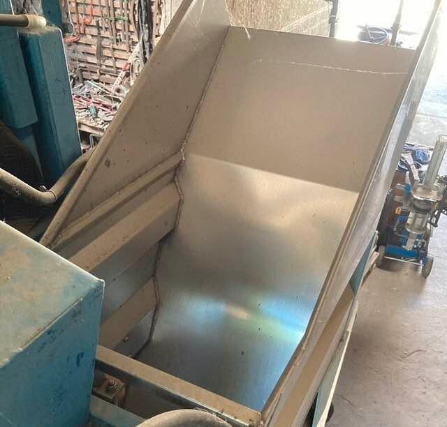 Vendemmiatrice Volentieri VG 2000/2 TA - Combina de recoltat struguri: Foto 4 Vendemmiatrice Volentieri VG 2000/2 TA - Combina de recoltat struguri: Foto 4